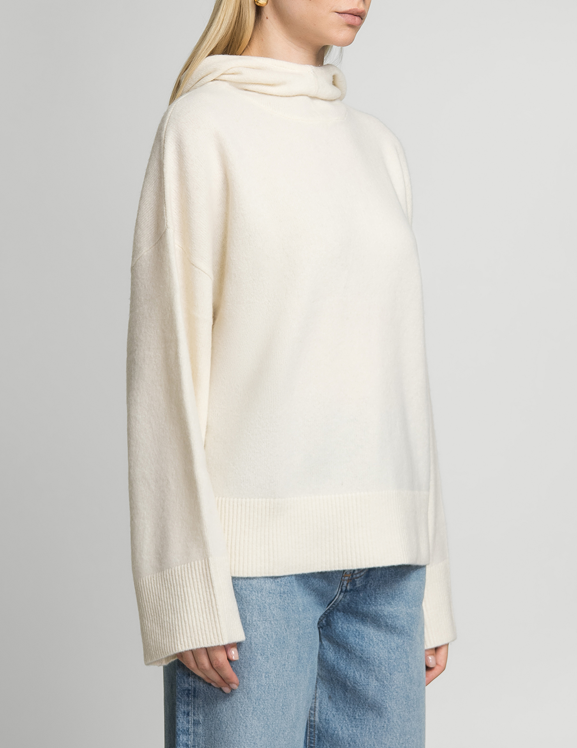 

Худи, Белый;молочный