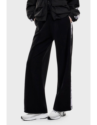 EA7 EMPORIO ARMANI спортивные брюки