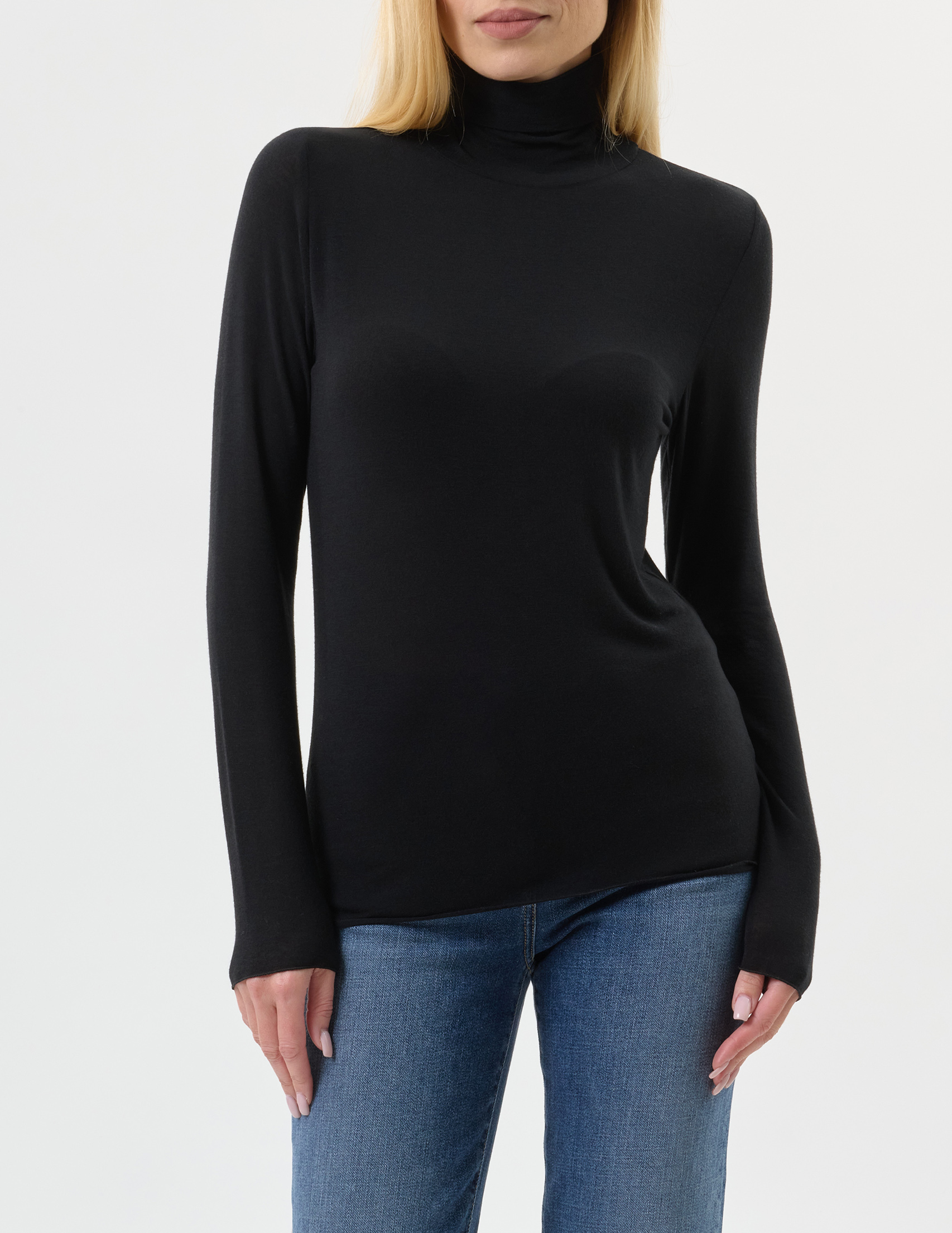 

Гольф, Черный