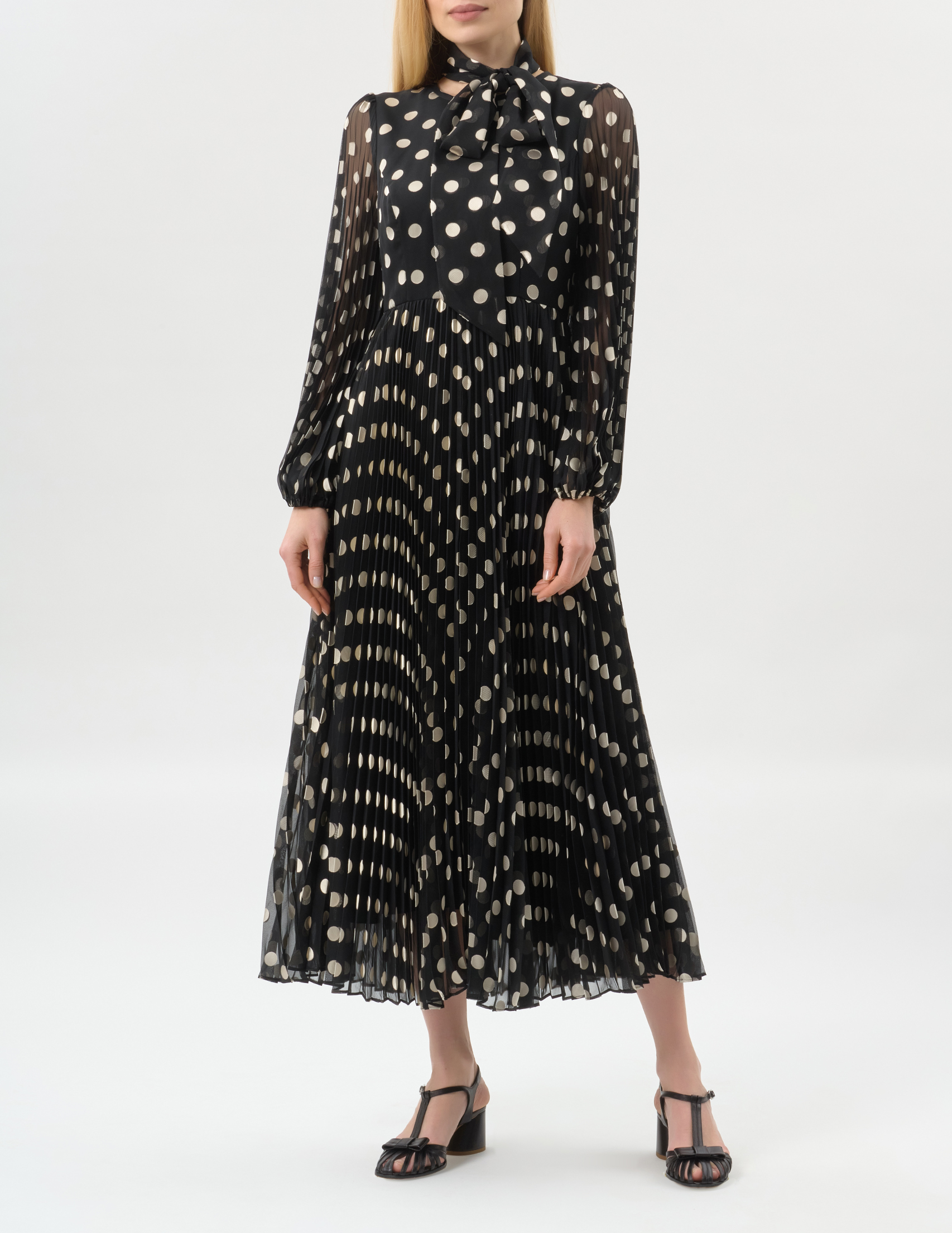 

Платье, Черный