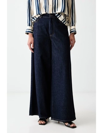 WEEKEND MAX MARA джинсы
