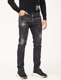 DSQUARED2