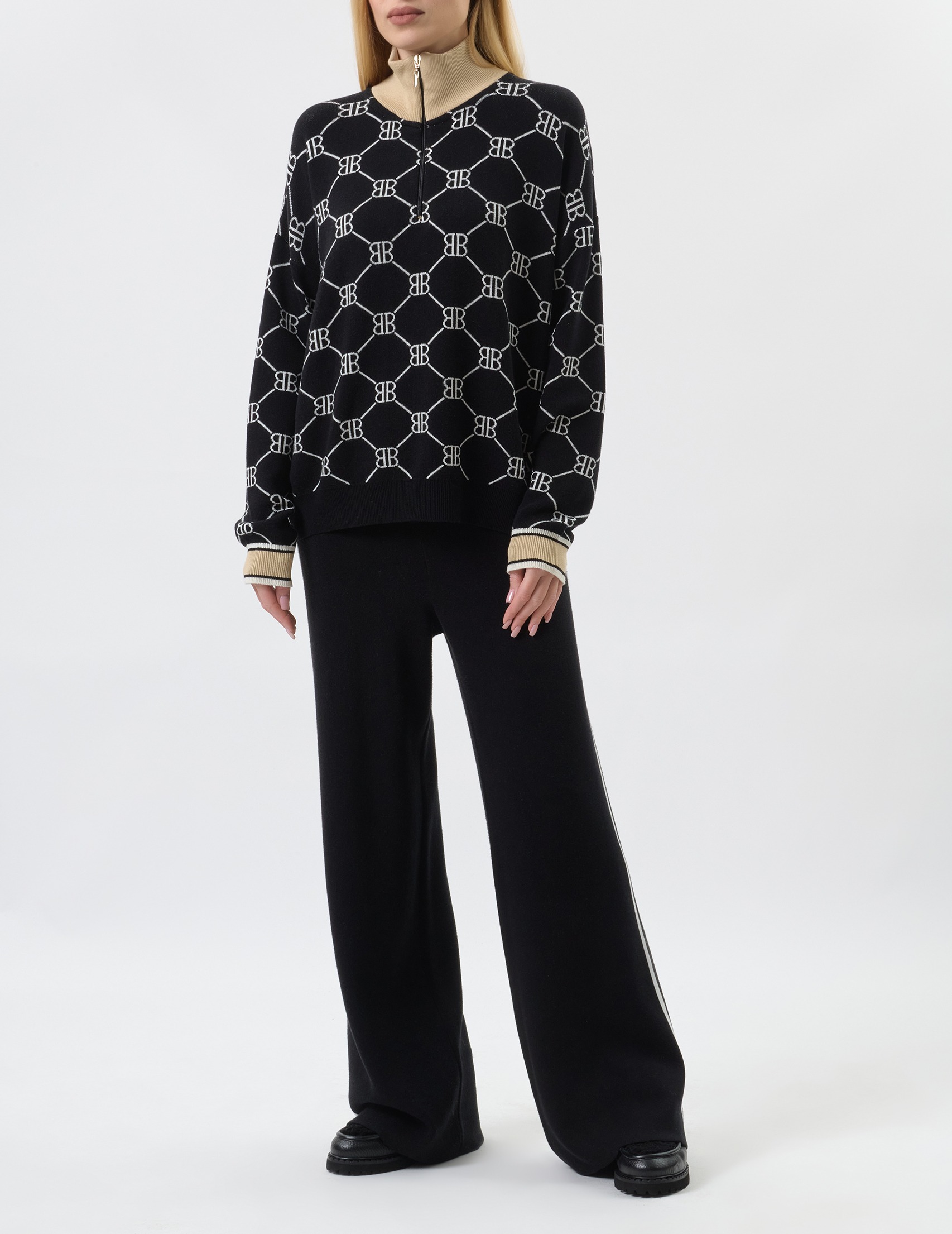 

Костюм, Черный