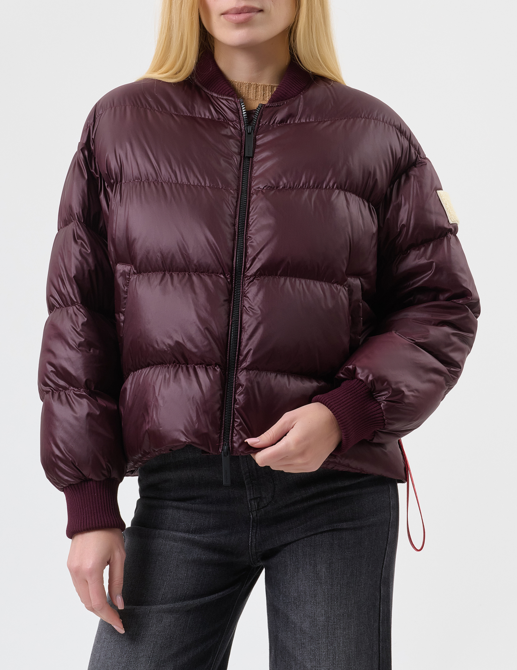 

Пуховик, Бордовый