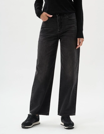 ARMANI EXCHANGE джинси