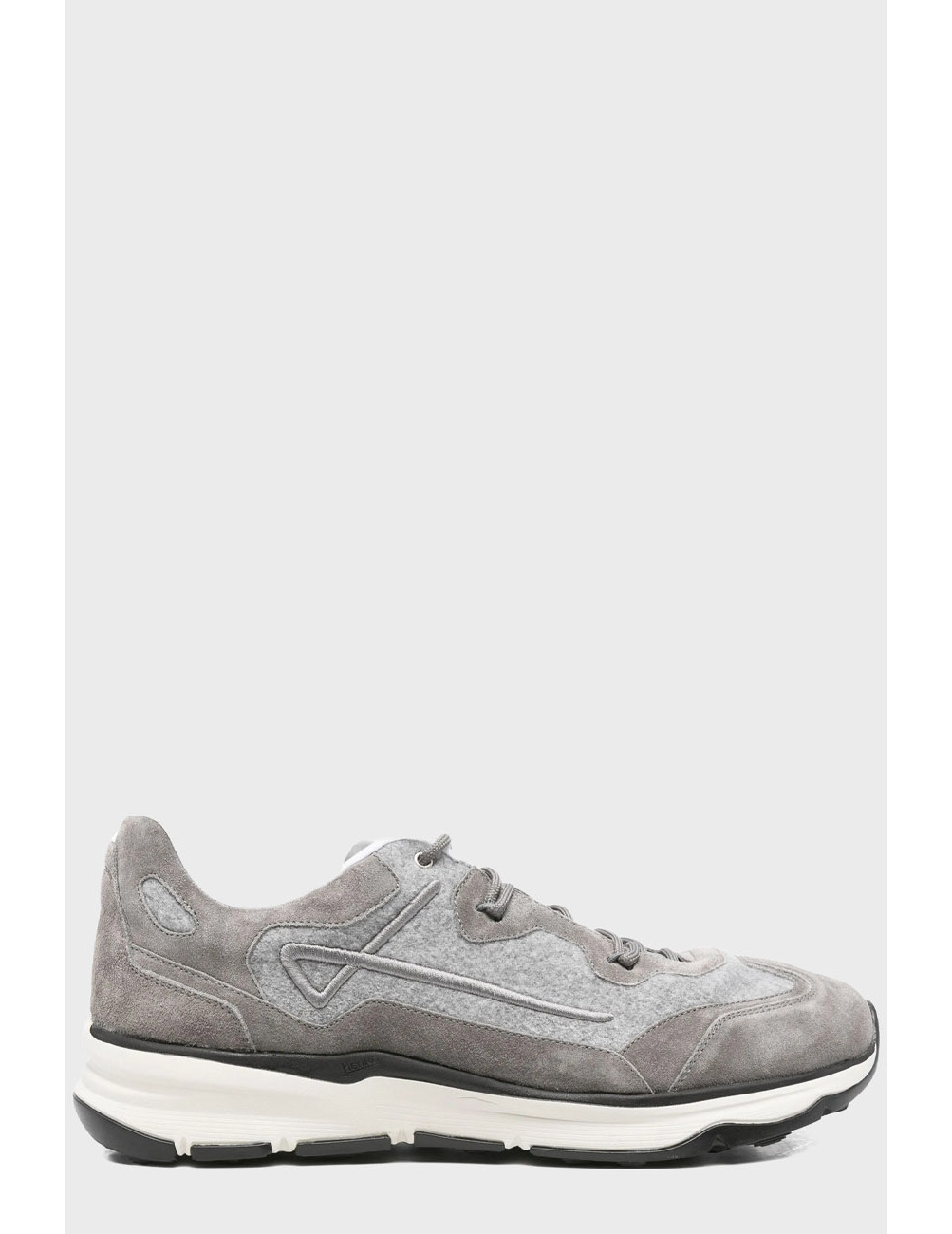 

Кроссовки, Серый