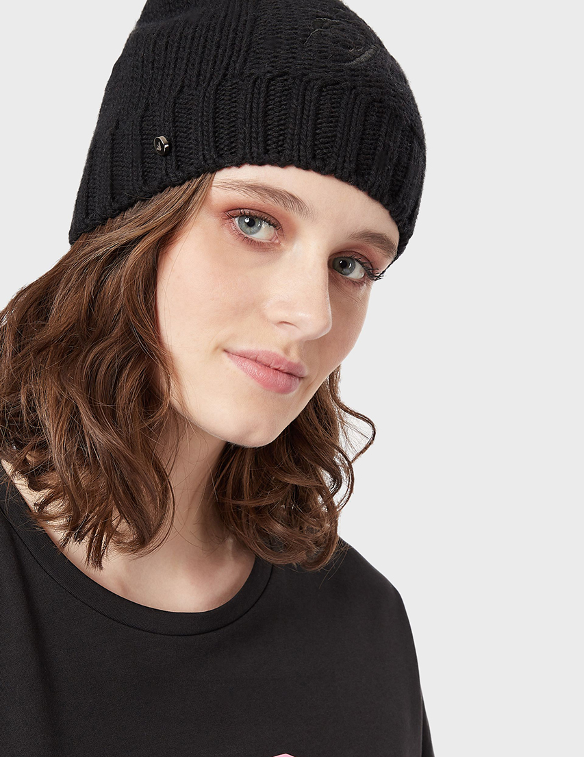 

Шапка, Черный