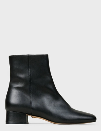 CHARLES JOURDAN полусапоги