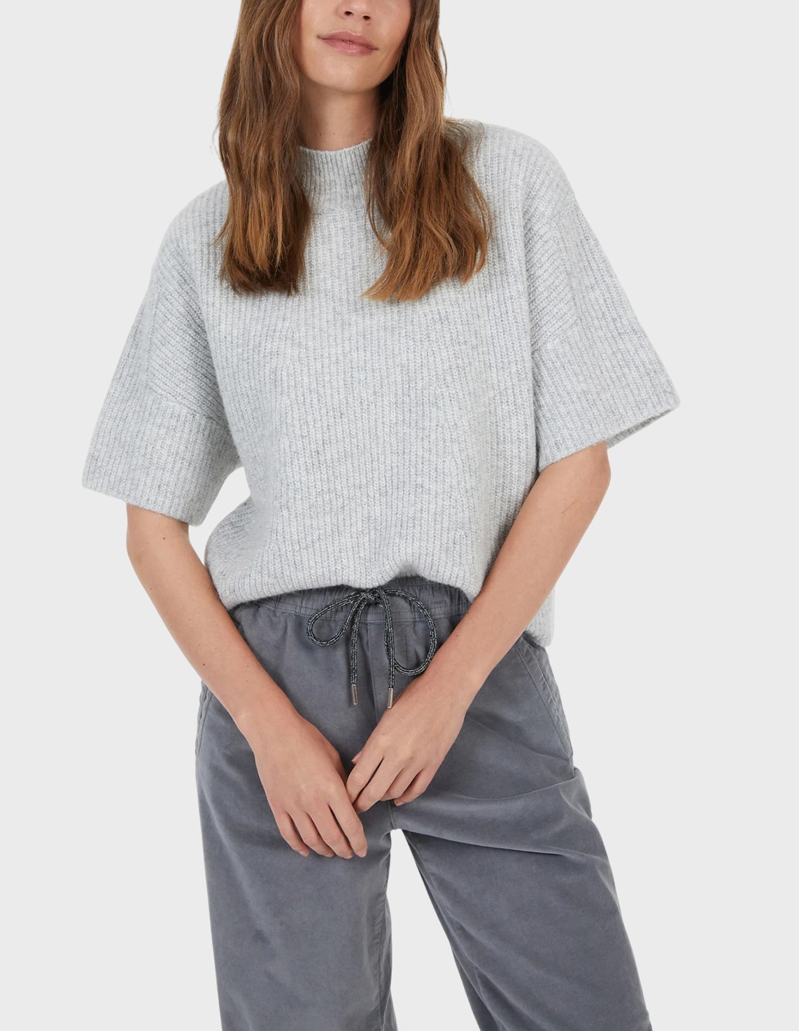 

Свитер, Серый