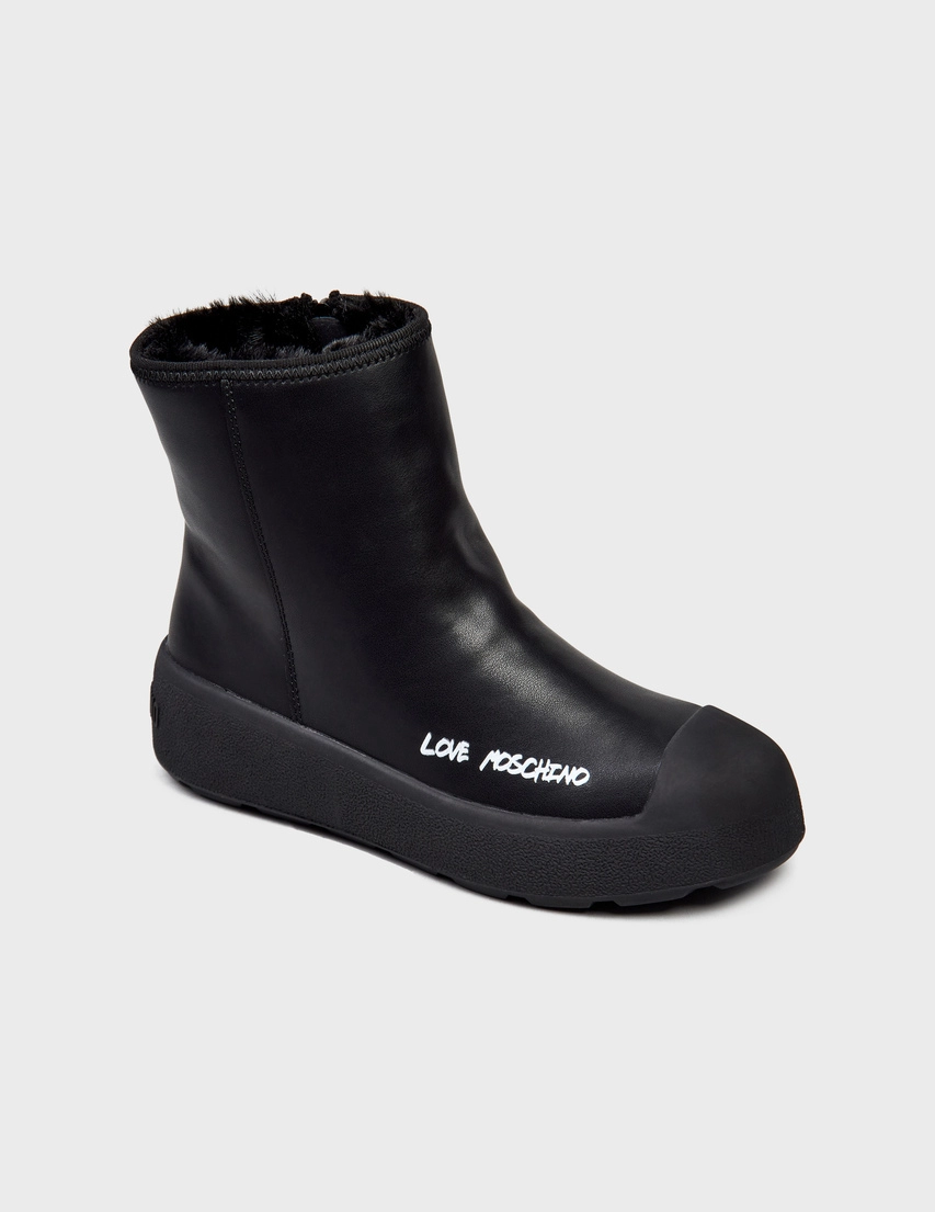 Ботинки Love Moschino 15815_black_185465 (Черный) в интернет
