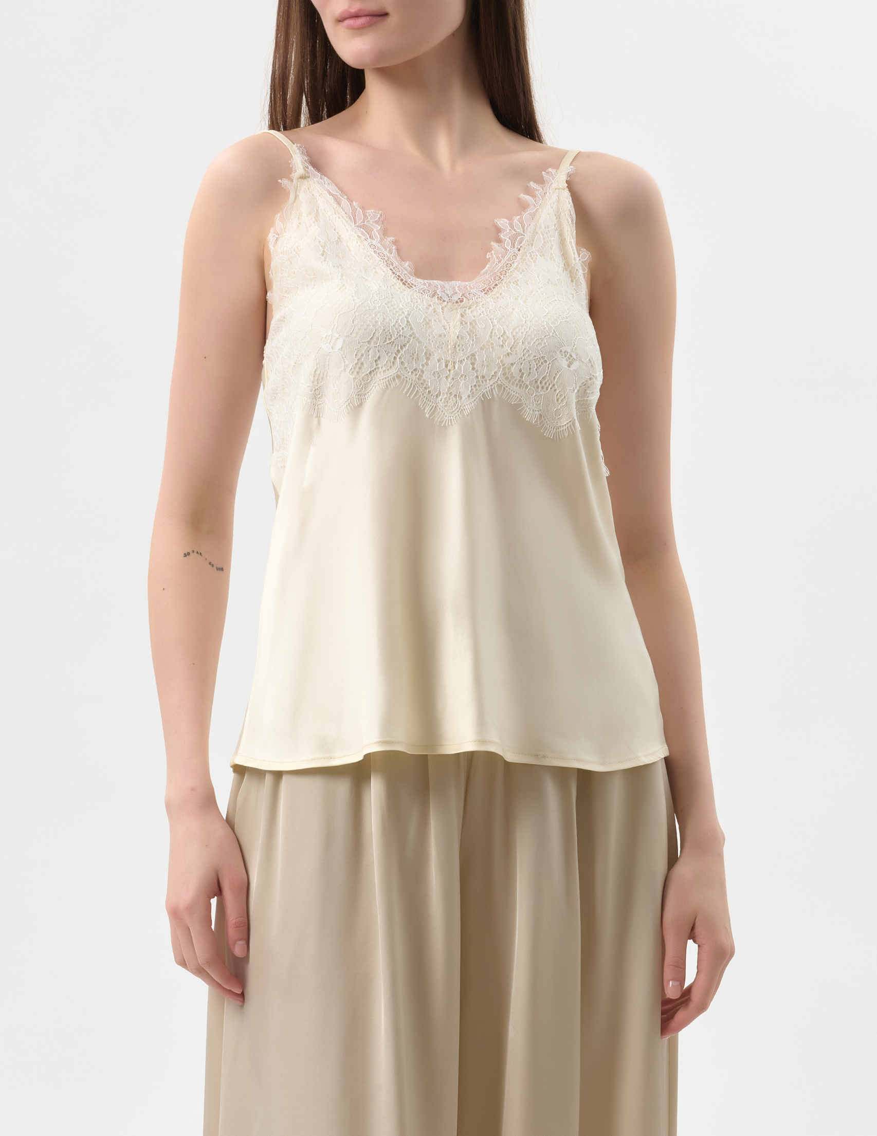 

Топ, Бежевый;молочный