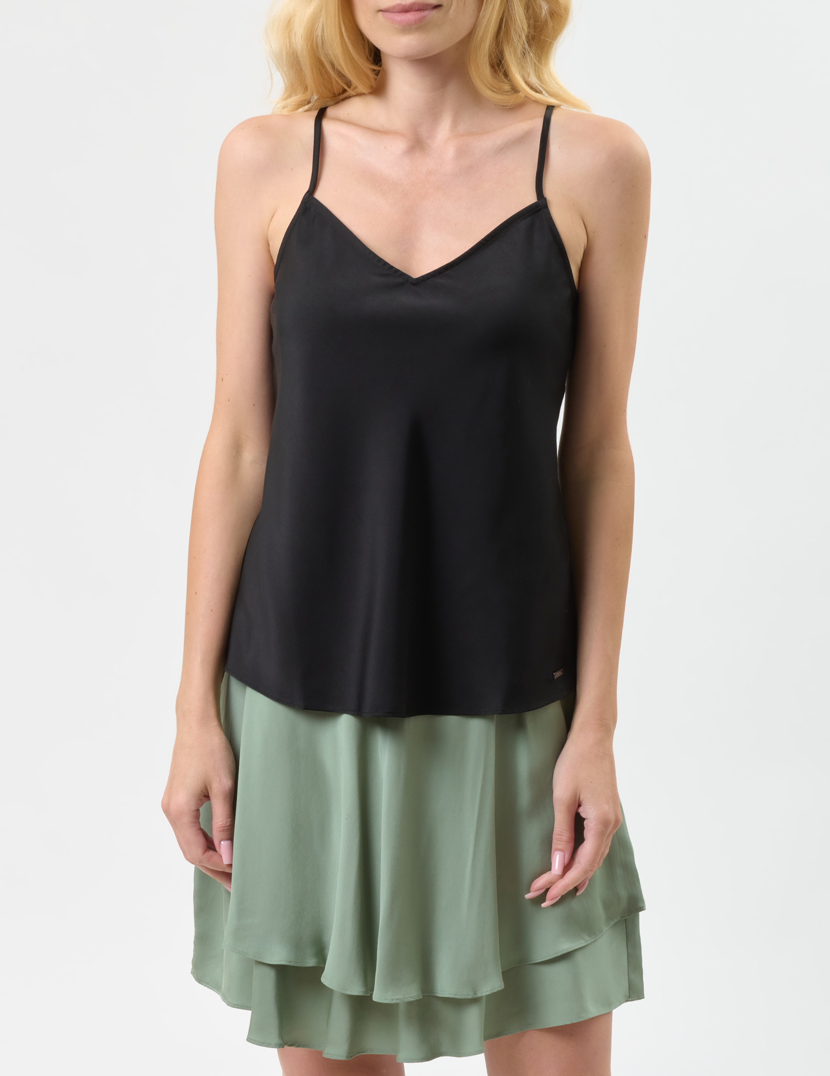 

Топ, Черный