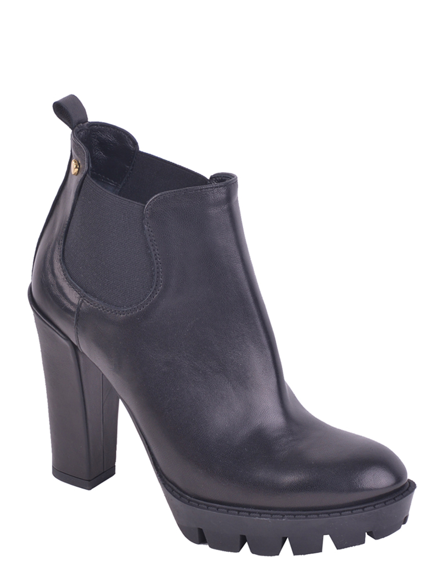 

Ботильоны, Черный