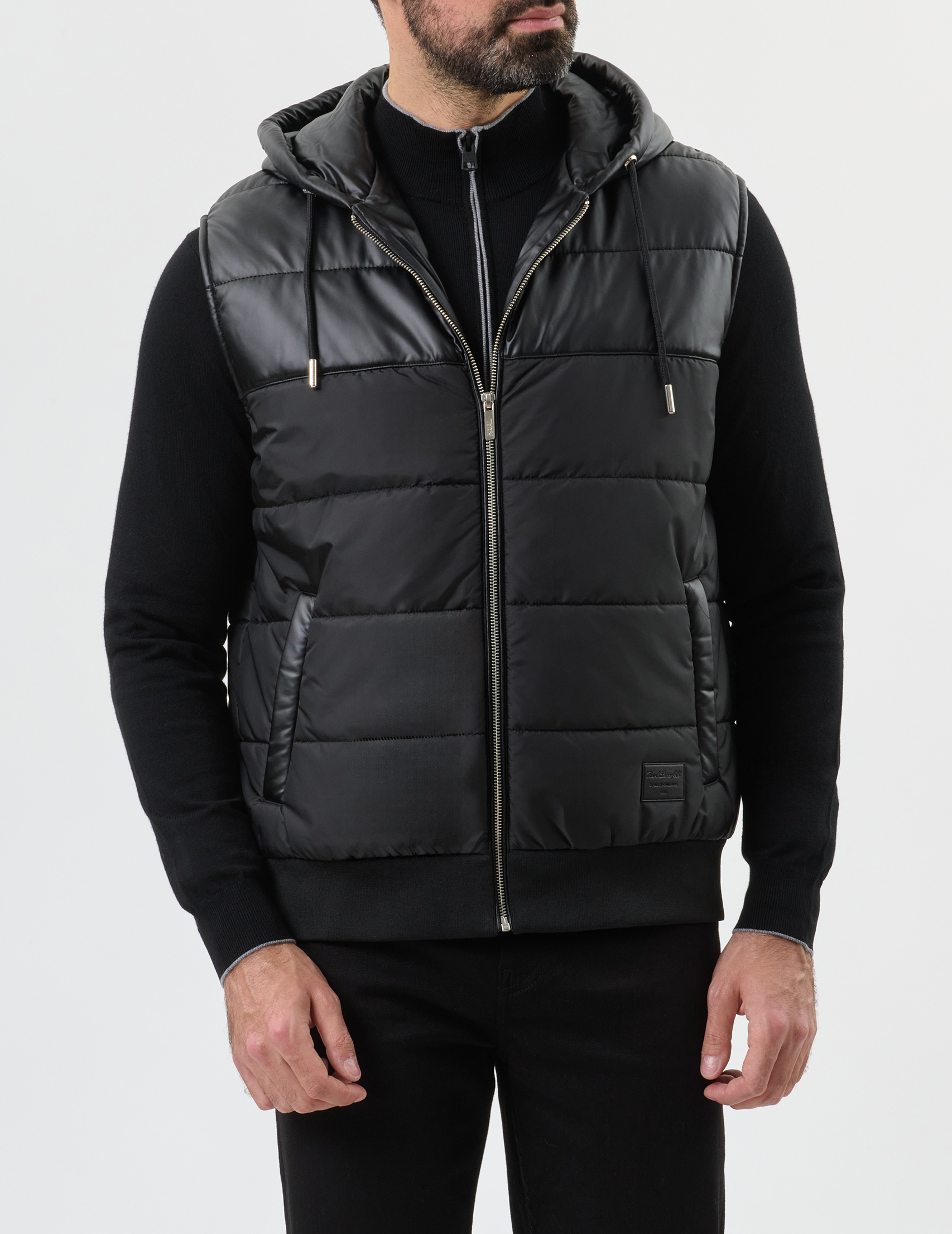 

Жилет, Черный