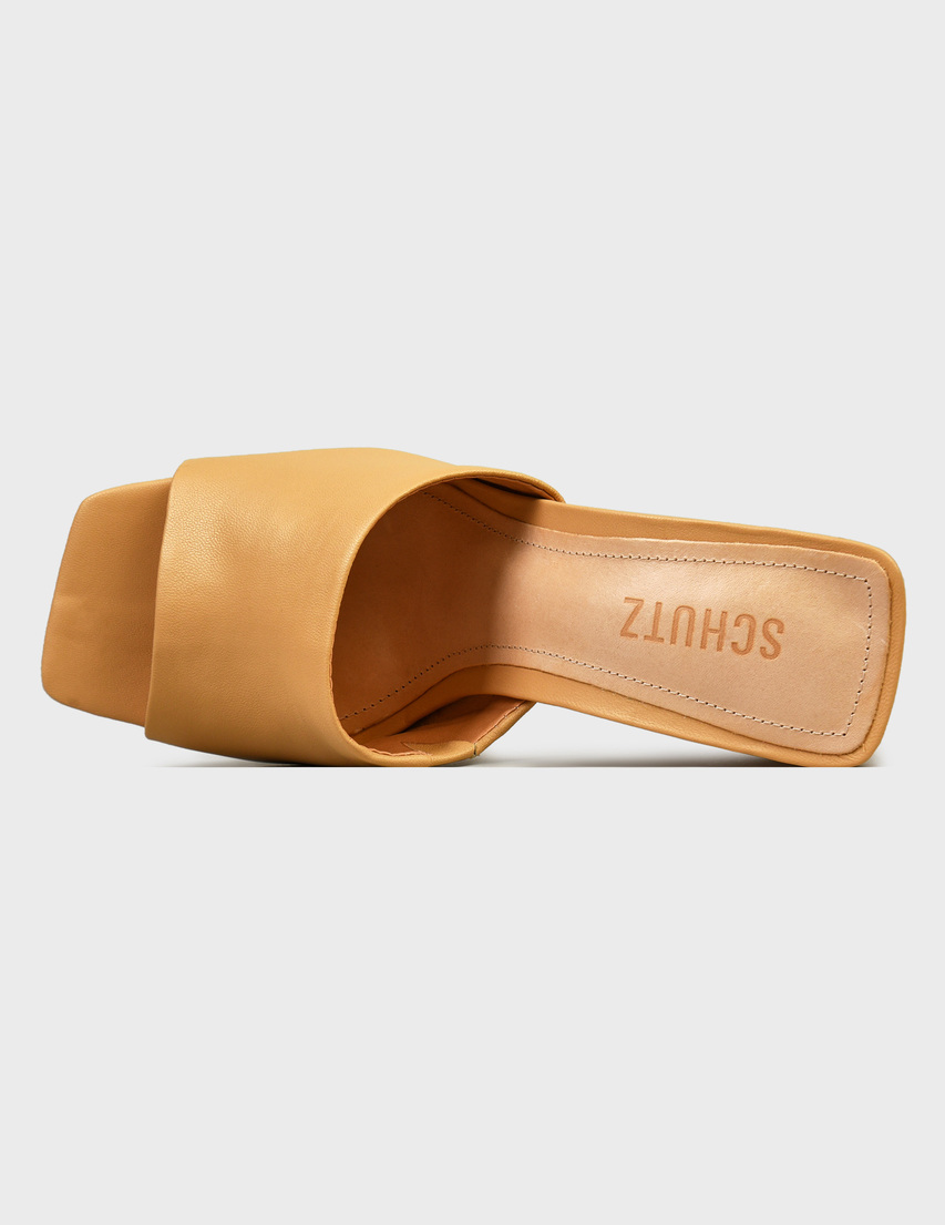 бежевые женские Мюли Schutz 21260-beige 6728 грн