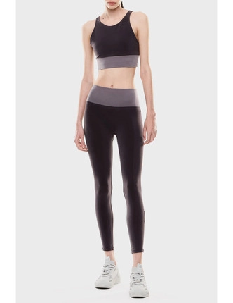 EA7 EMPORIO ARMANI костюм