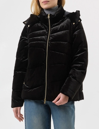 EA7 EMPORIO ARMANI куртка