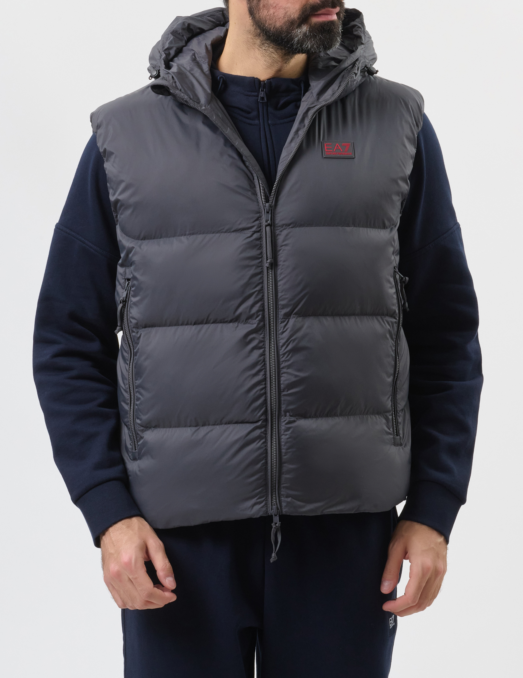 

Жилет, Серый