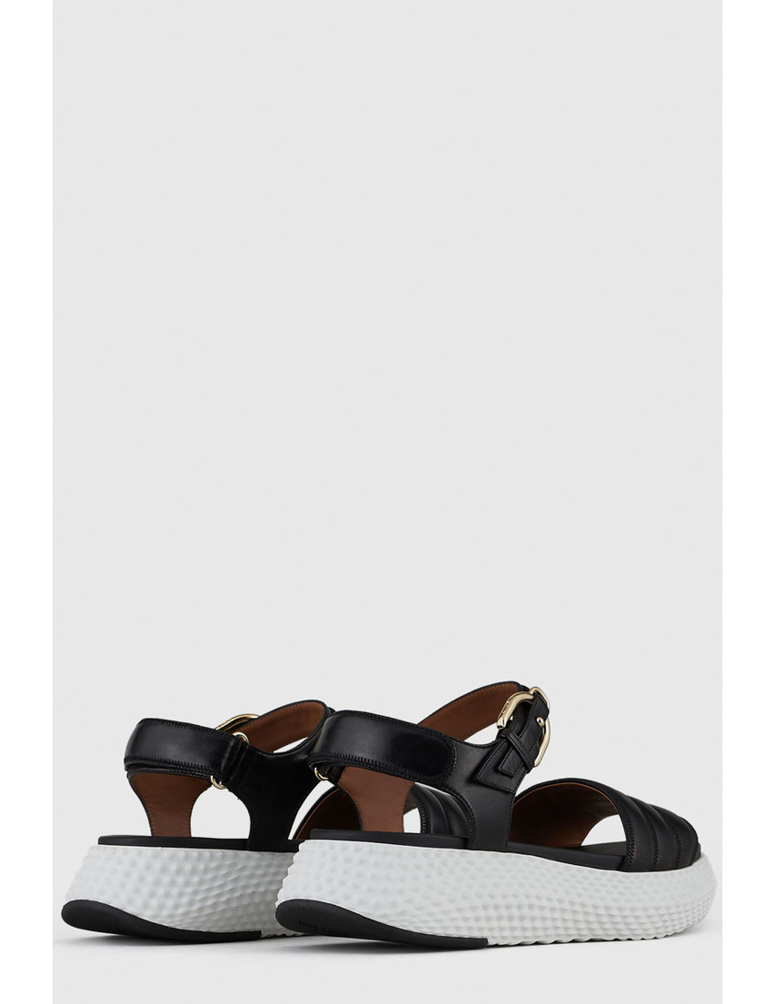 черные женские Босоножки Emporio Armani 4008 7326 грн