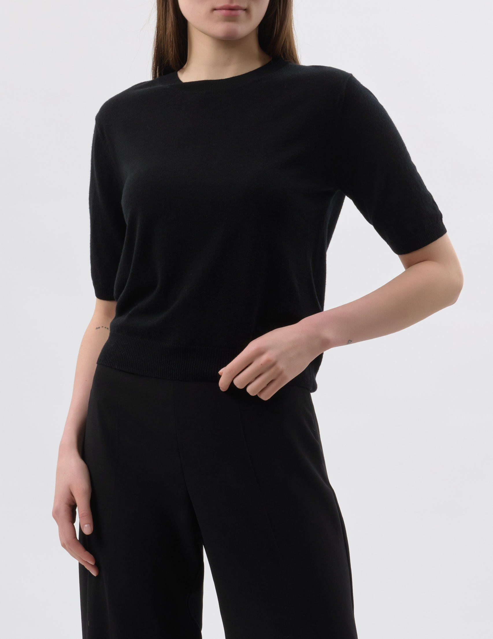 

Джемпер, Черный