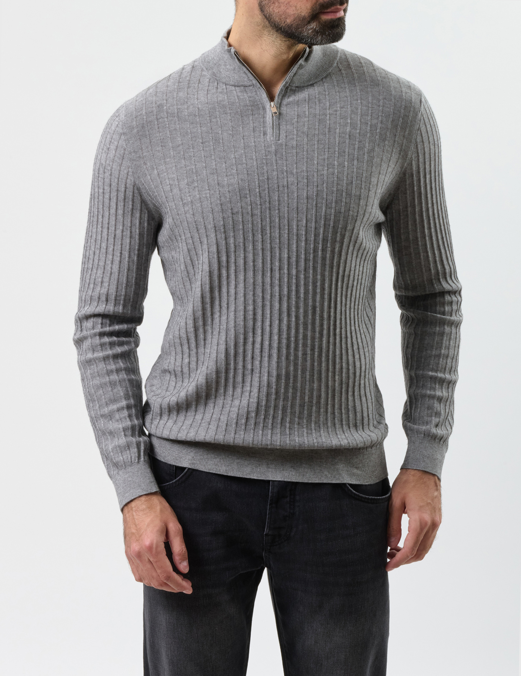 

Свитер, Серый