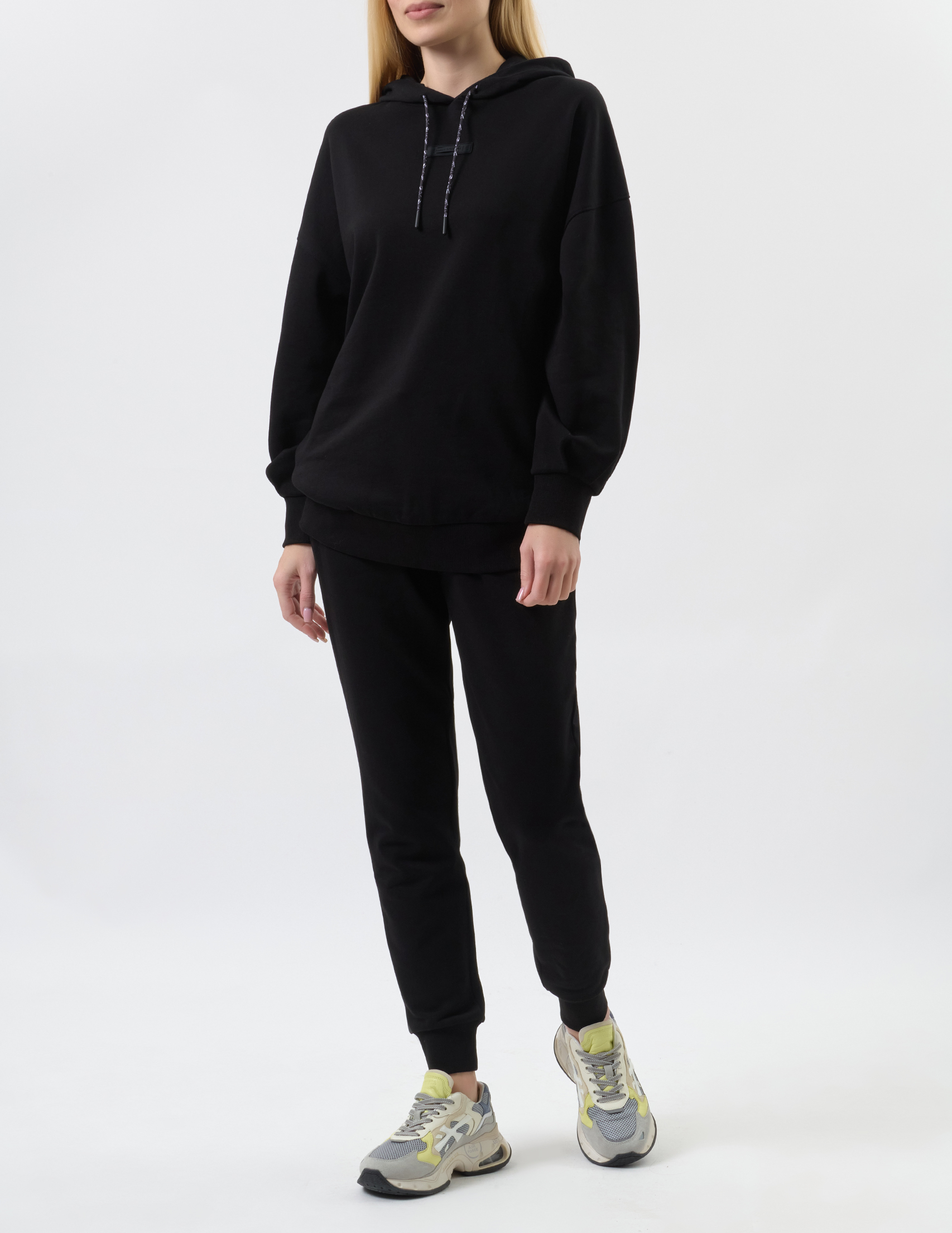 

Спортивный костюм, Черный