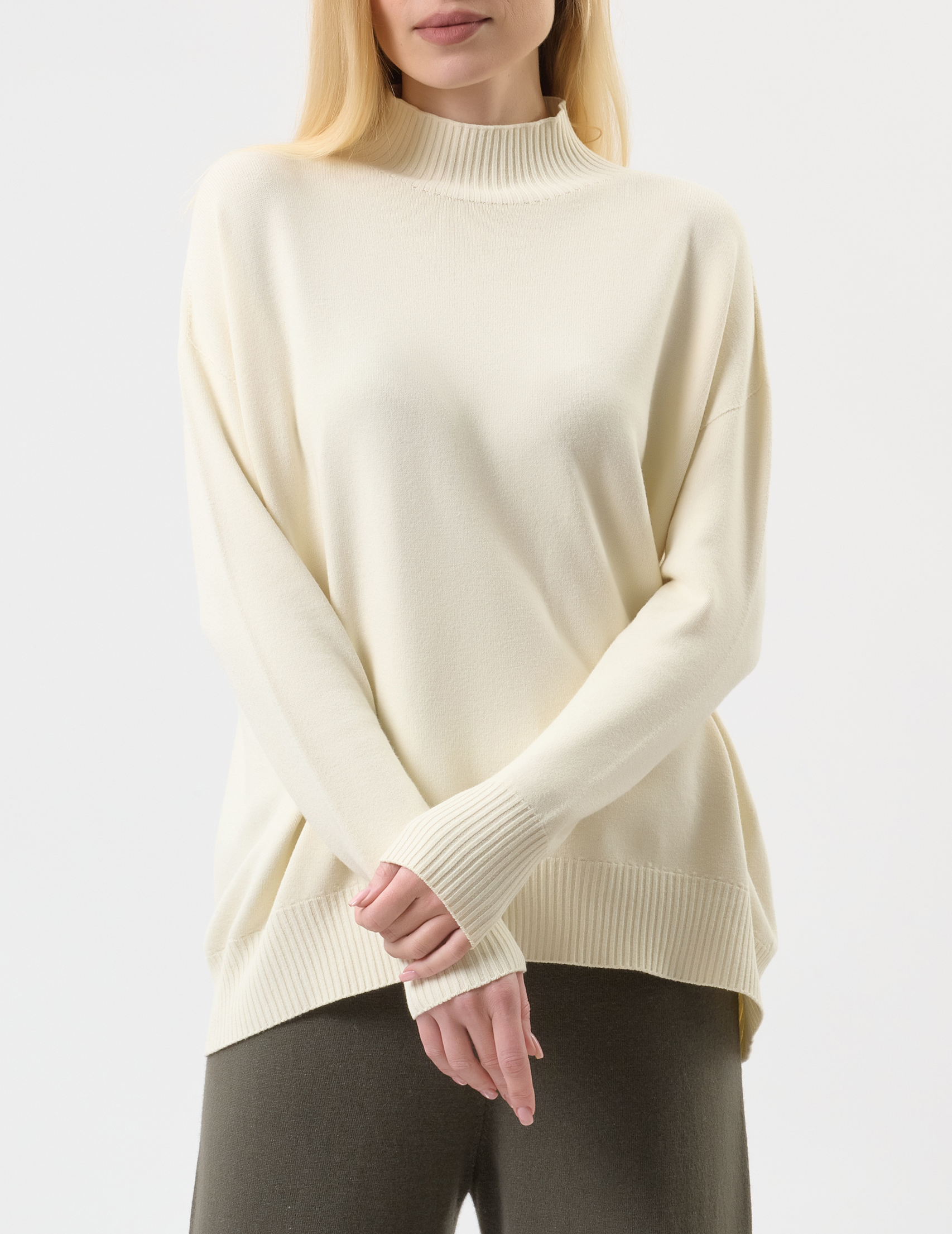 

Свитер, Белый