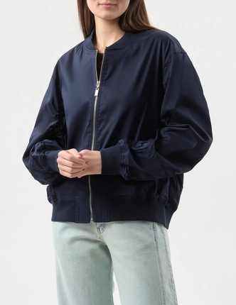 J.B4 JUST BEFORE куртка