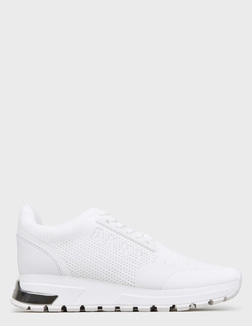 DKNY