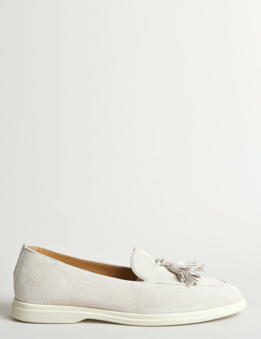 

Лоферы, Серый