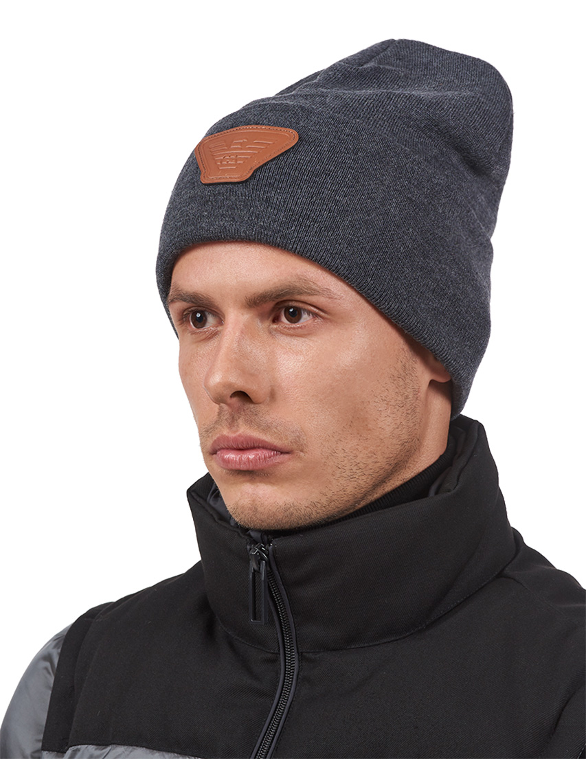 

Шапка, Серый