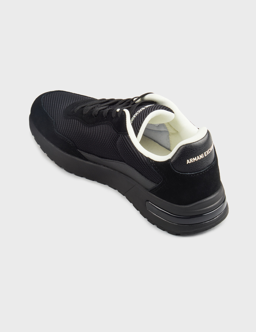 мужские черные Кроссовки Armani Exchange XUX240-XV910-Q781_black - фото-2