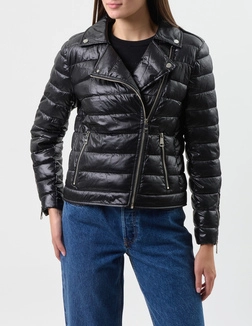 DKNY