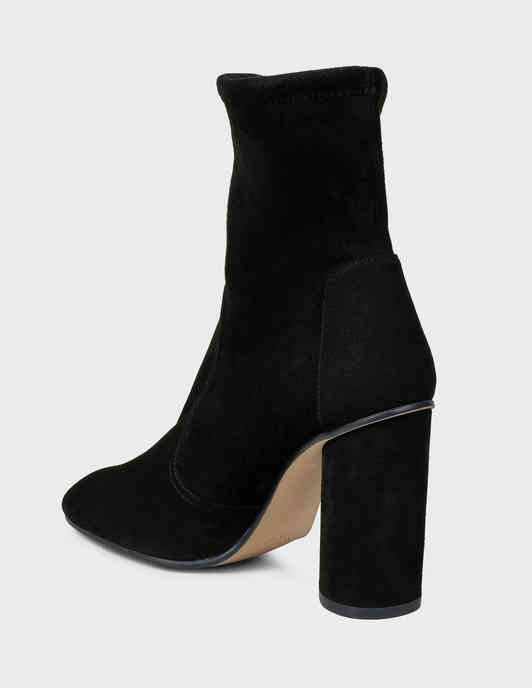 stuart weitzman margot 95