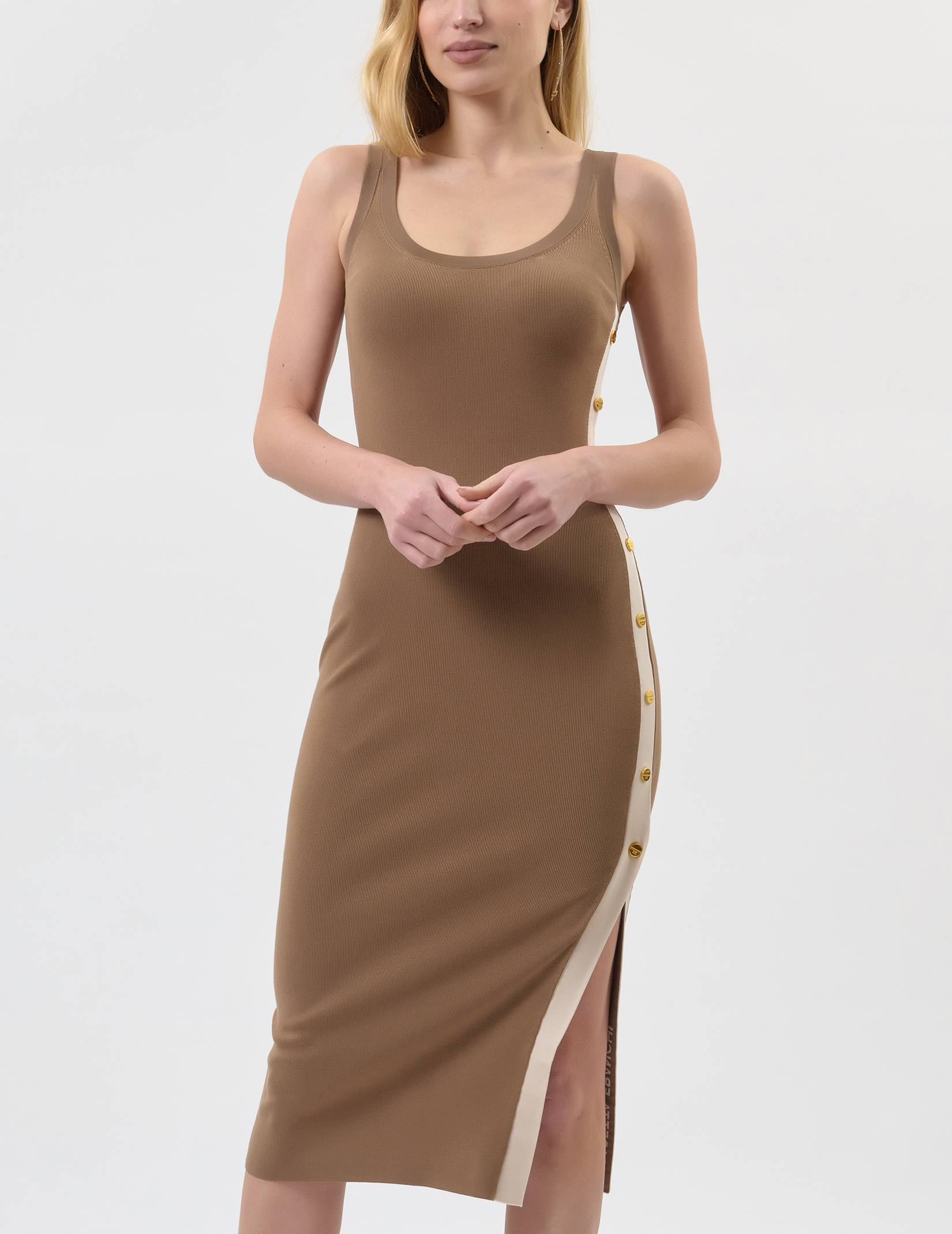 

Платье, Коричневый