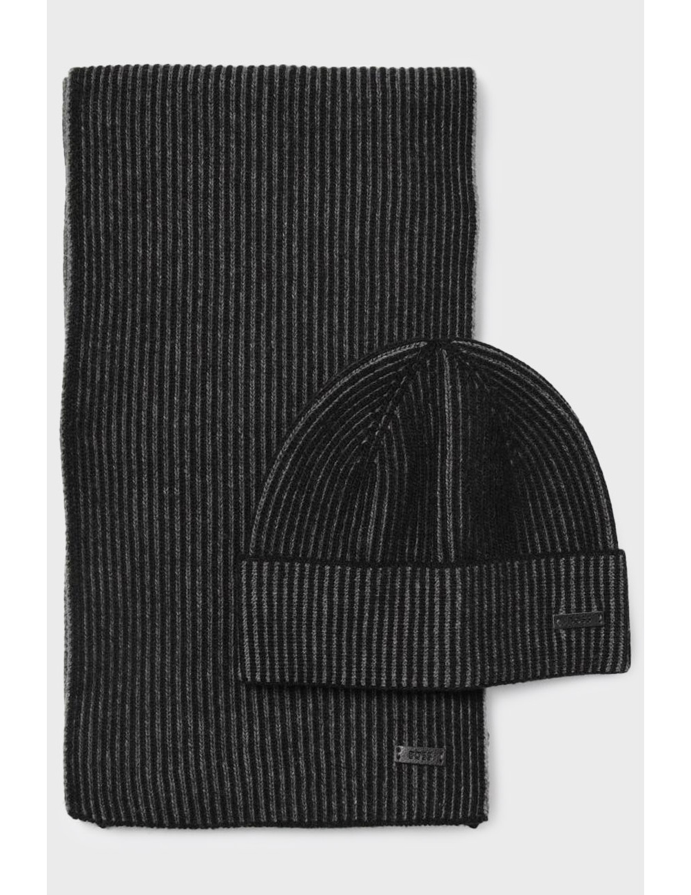 

Набор, Черный