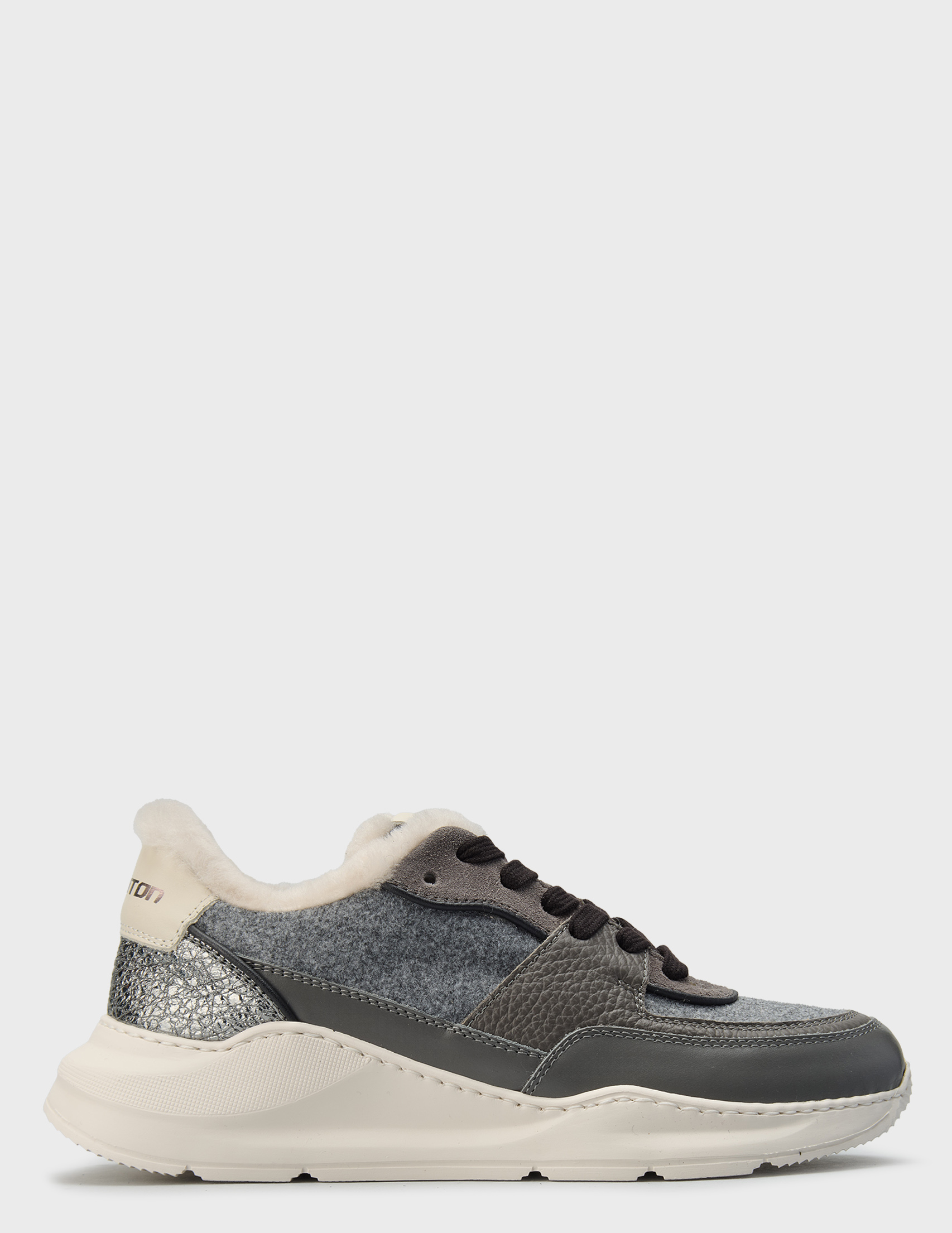 

Кроссовки, Серый