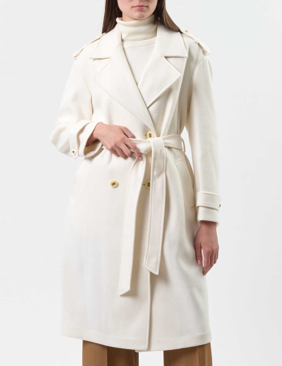 

Пальто, Белый