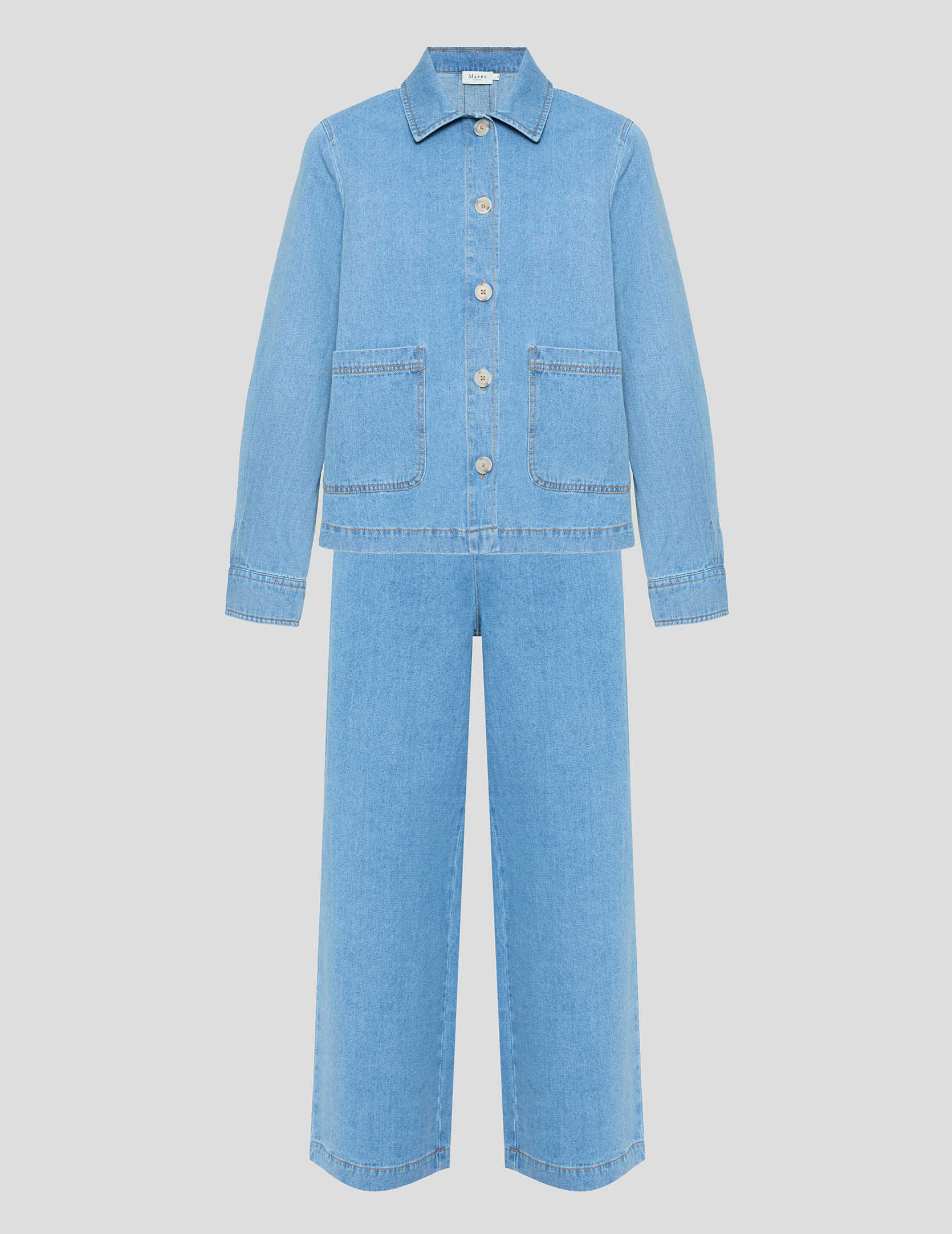 

Костюм, Голубой