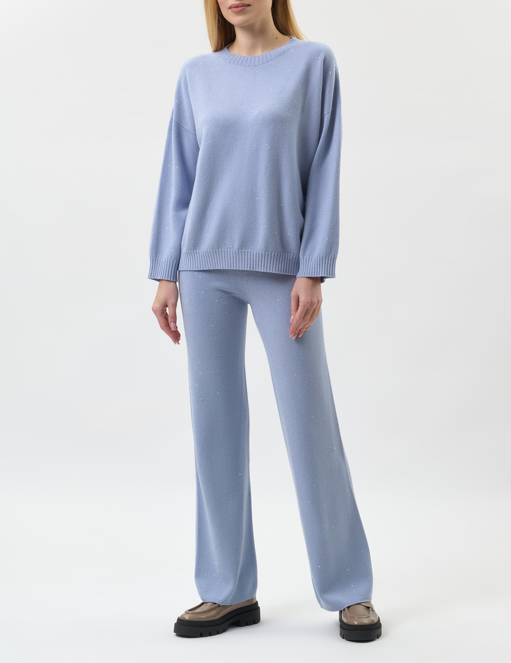 

Костюм, Голубой