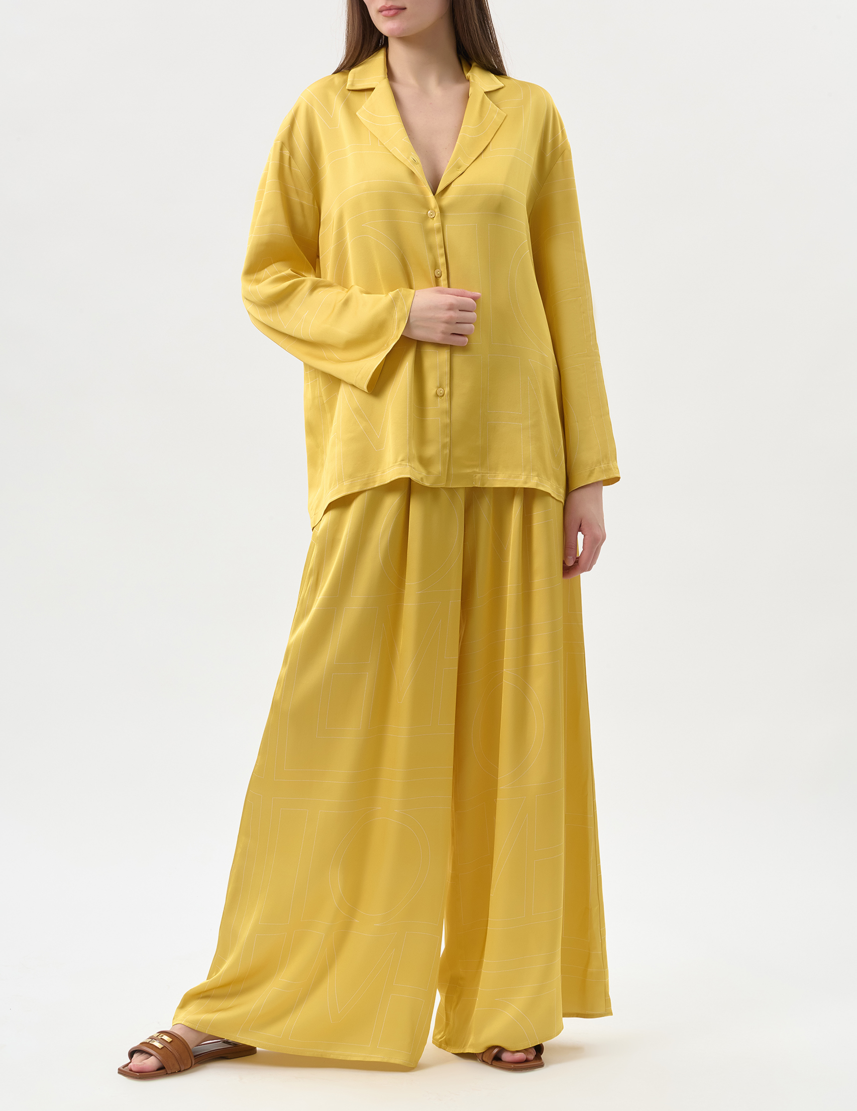 

Костюм, Желтый