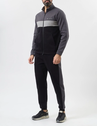 EA7 EMPORIO ARMANI спортивний костюм