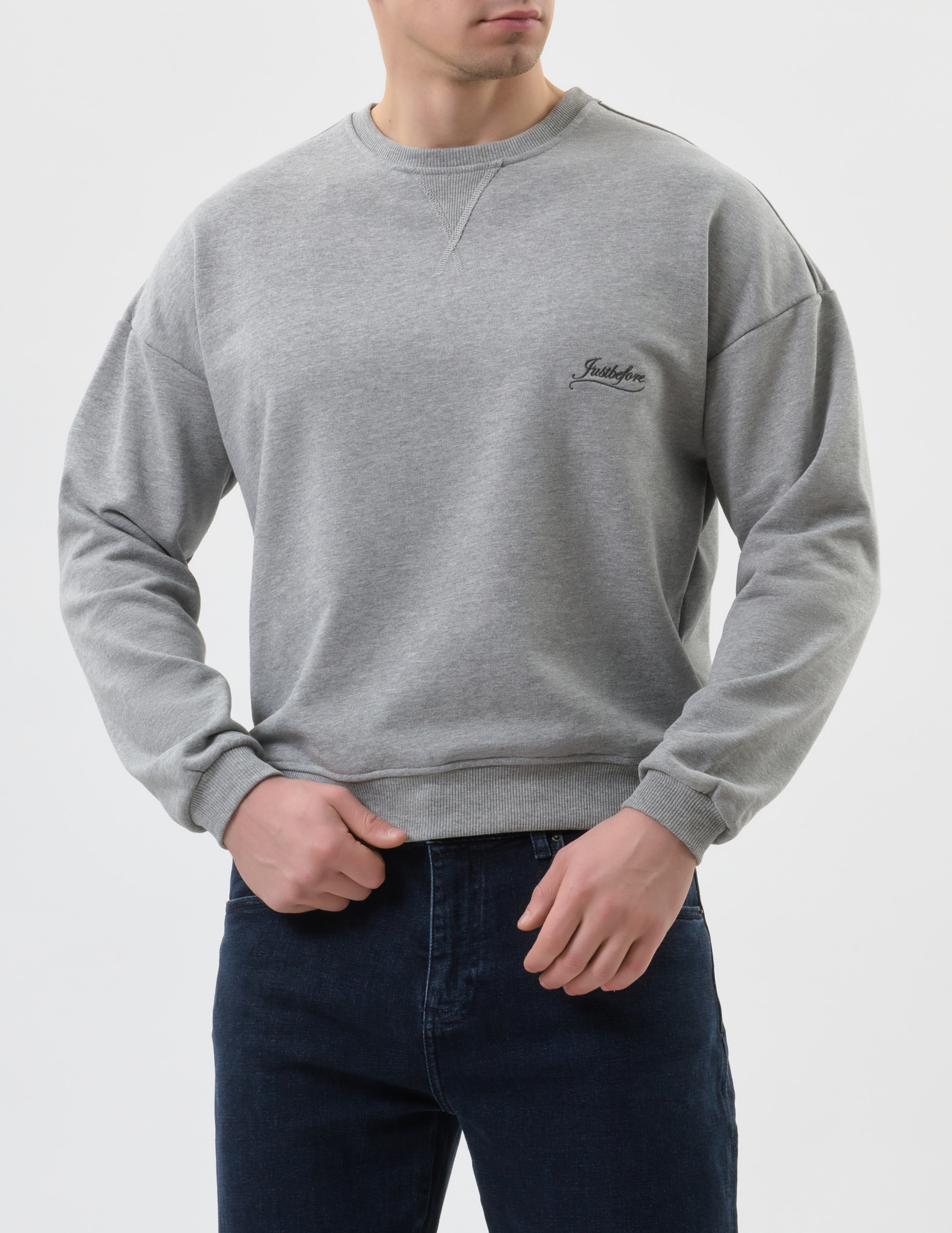 

Джемпер, Серый