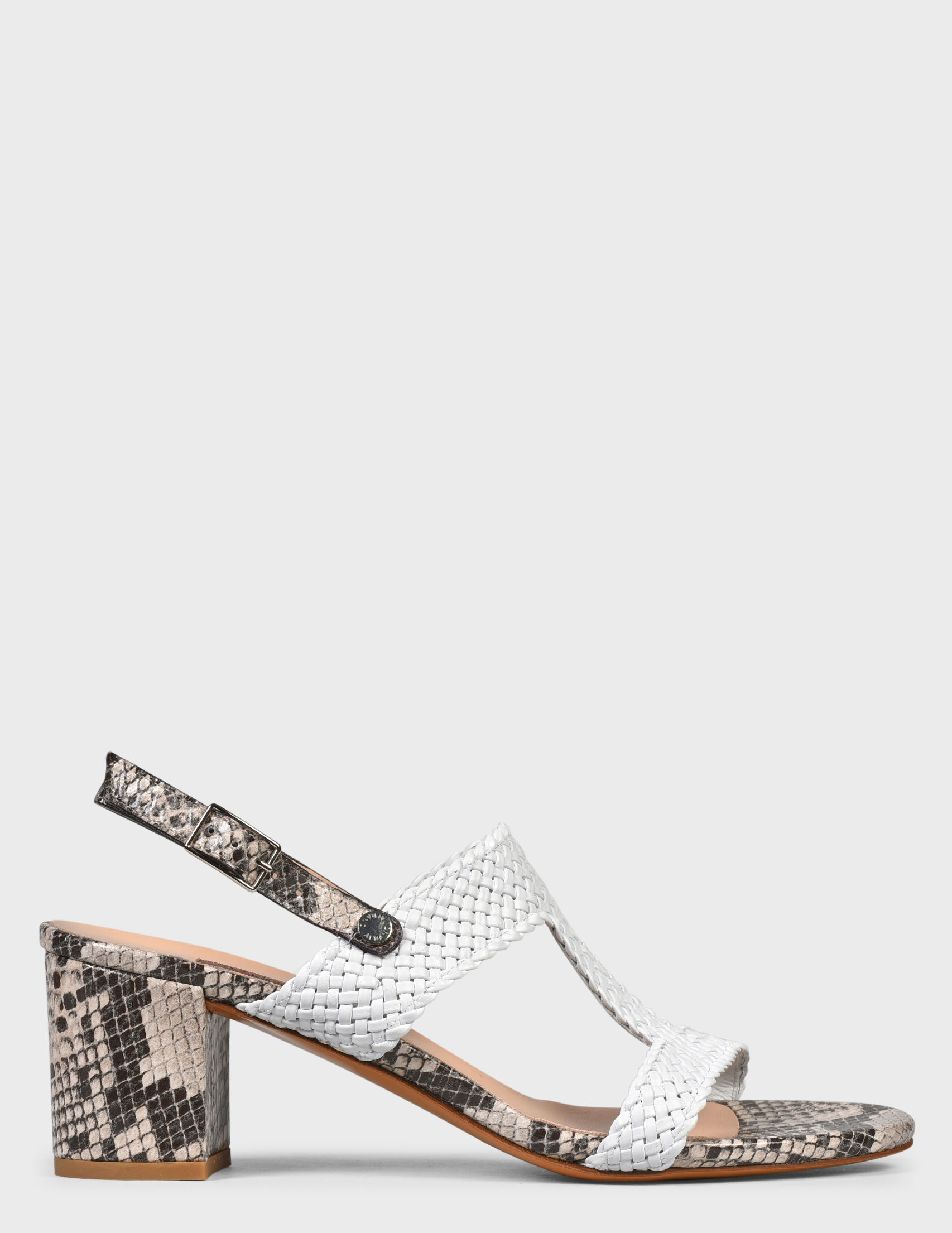 

Босоножки, Белый