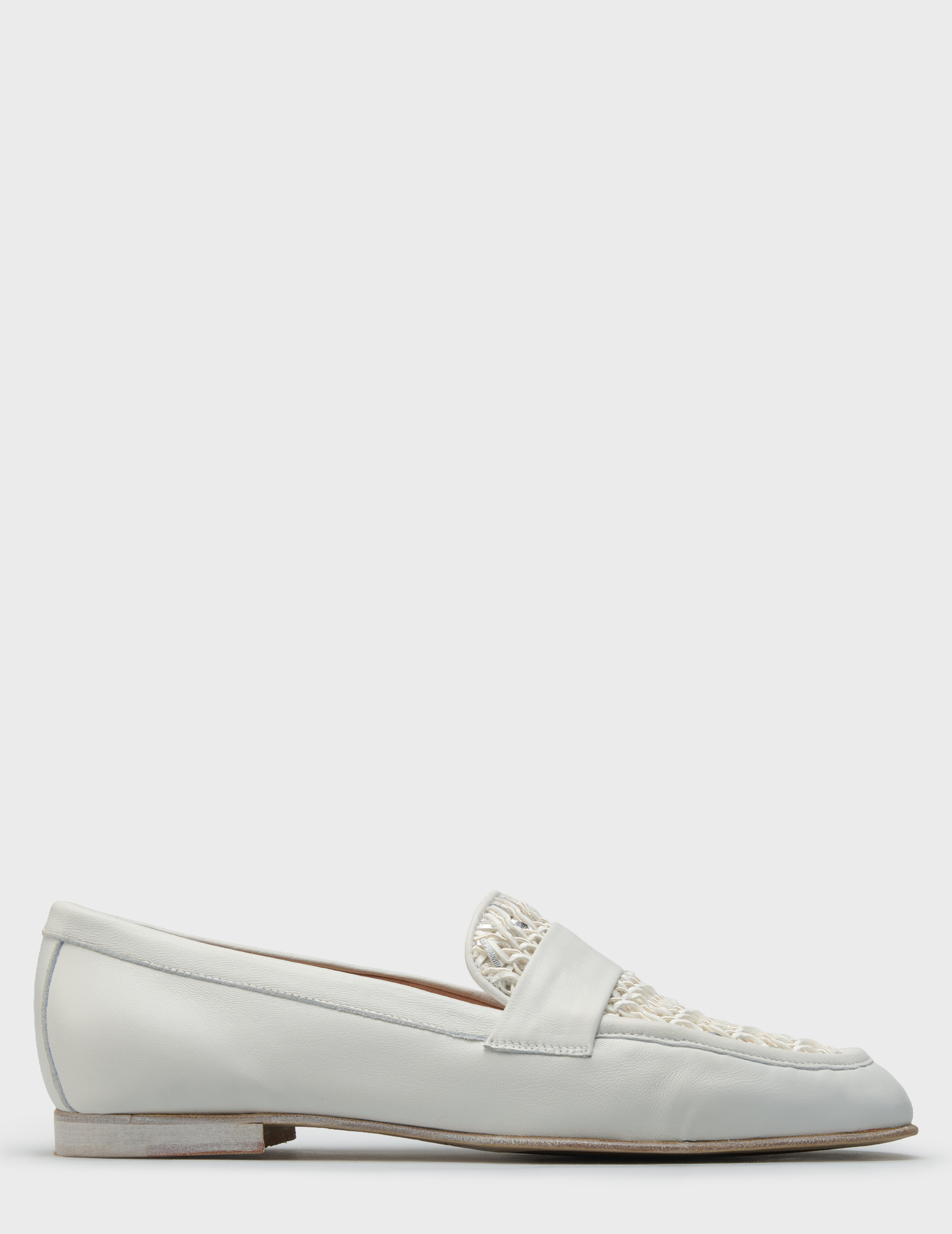 

Лоферы, Белый