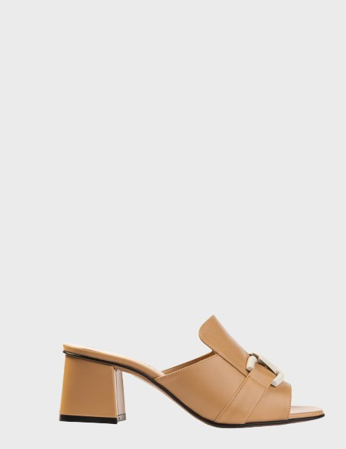 

Шлепанцы, Бежевый;коричневый