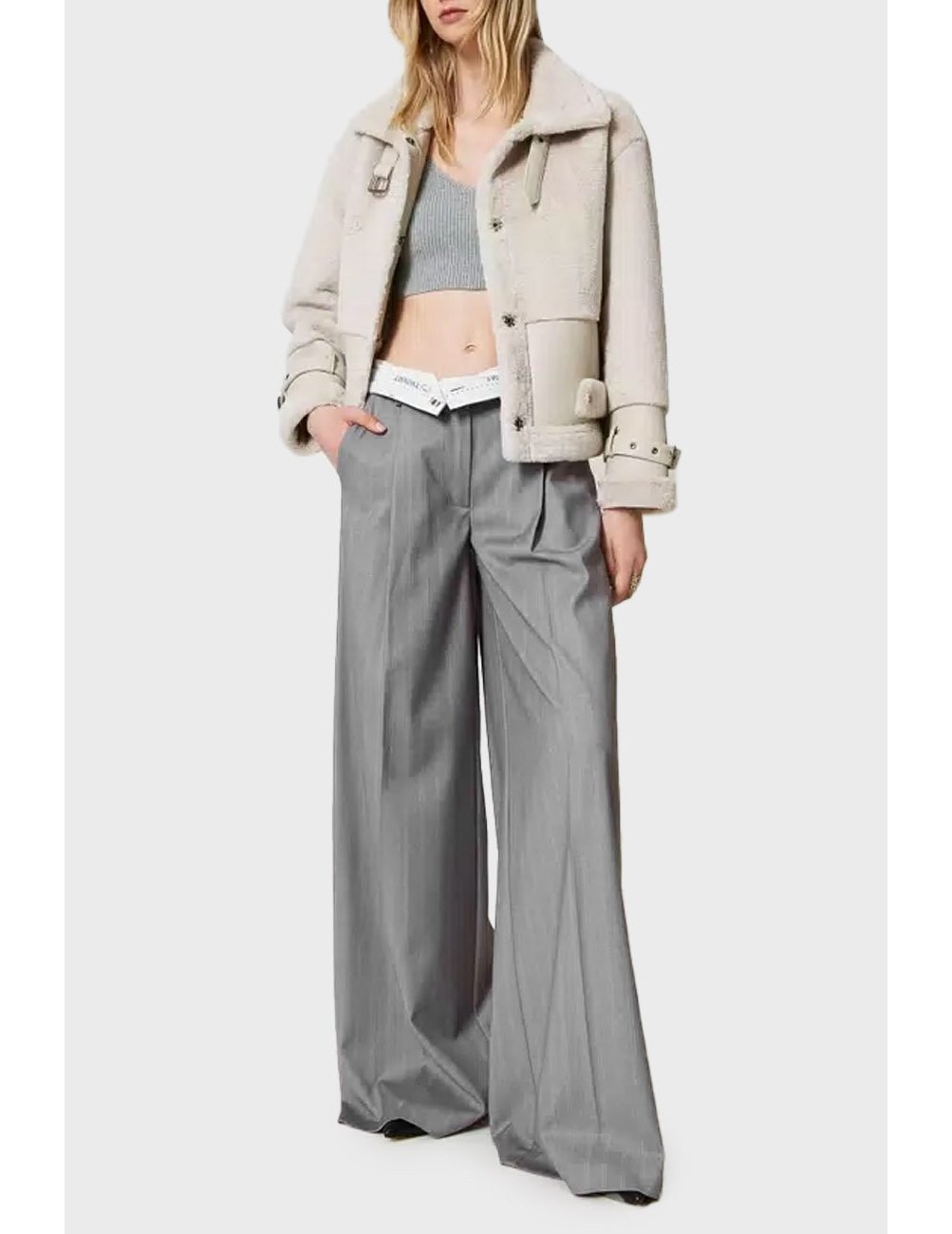 

Дубленка, Серый;бежевый