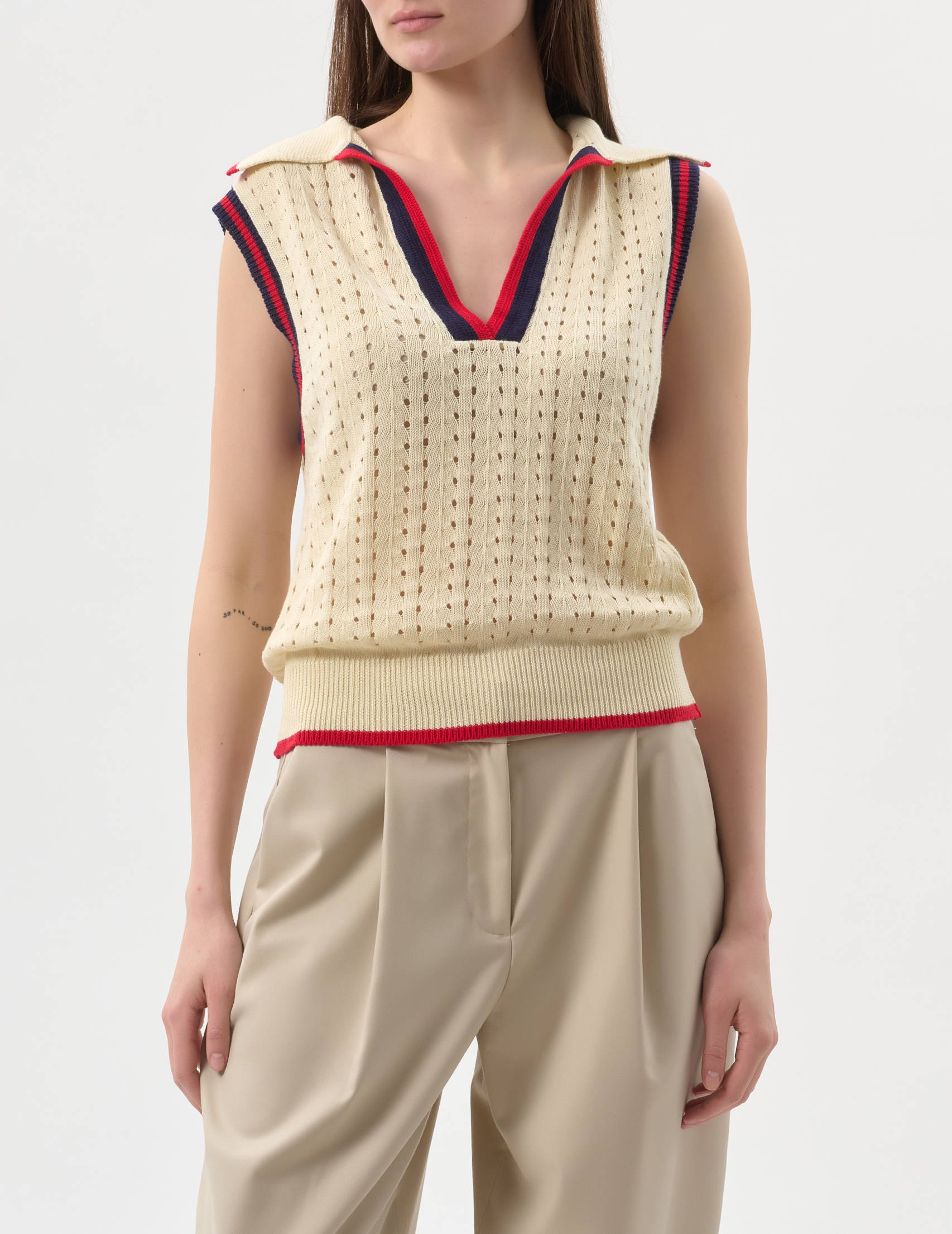 

Топ, Бежевый;молочный