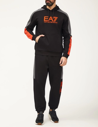 EA7 EMPORIO ARMANI спортивный костюм