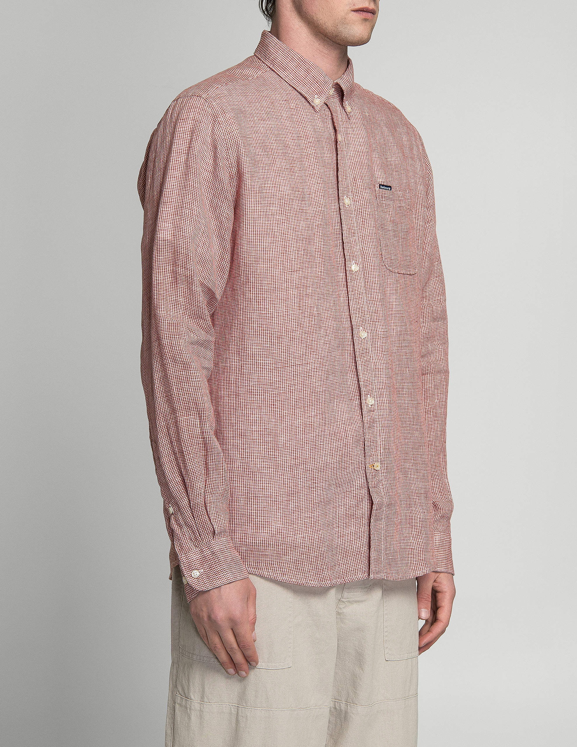 

Рубашка, Красный